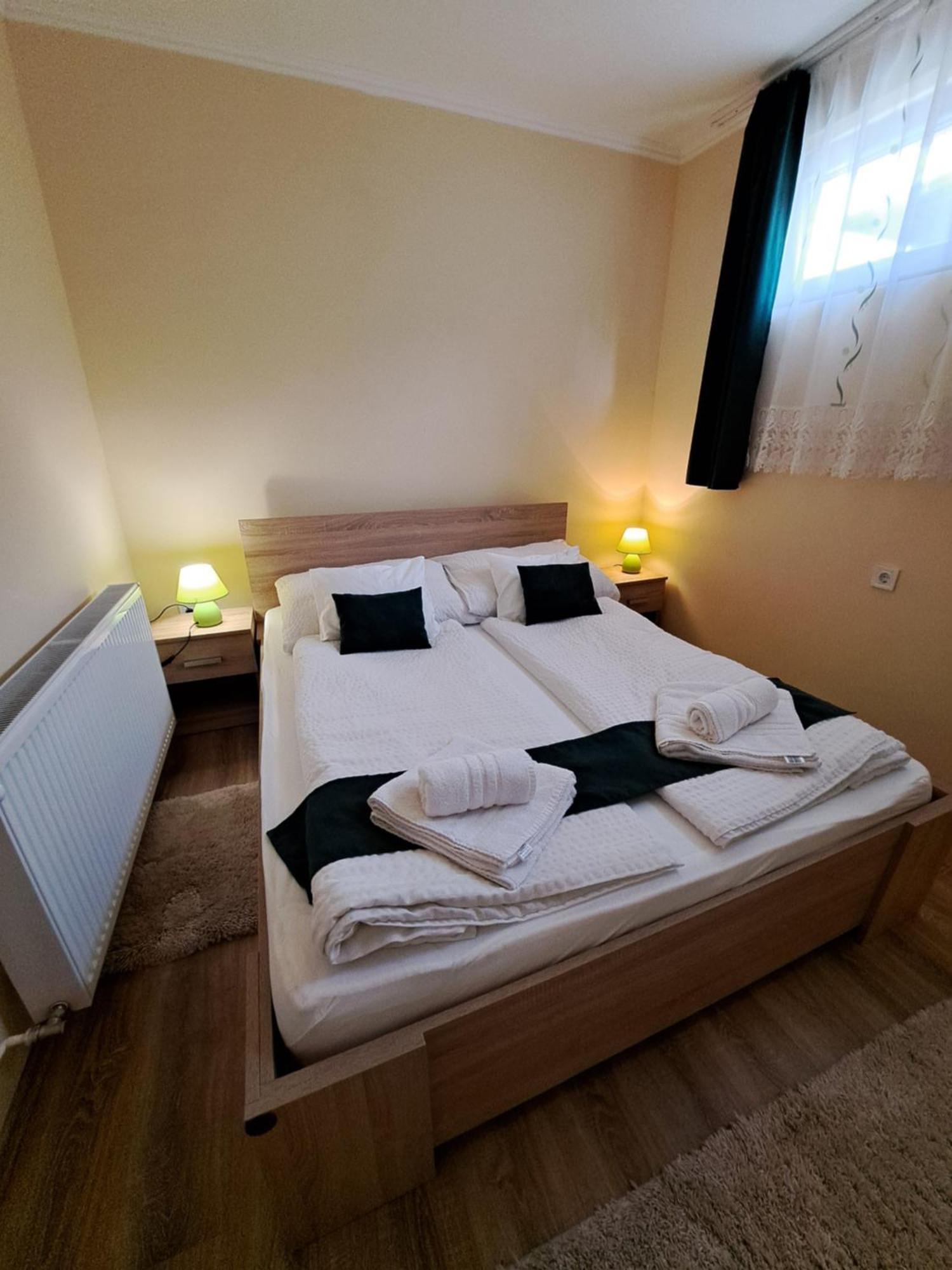 Jazmin Apartman Zalakaros Ngoại thất bức ảnh